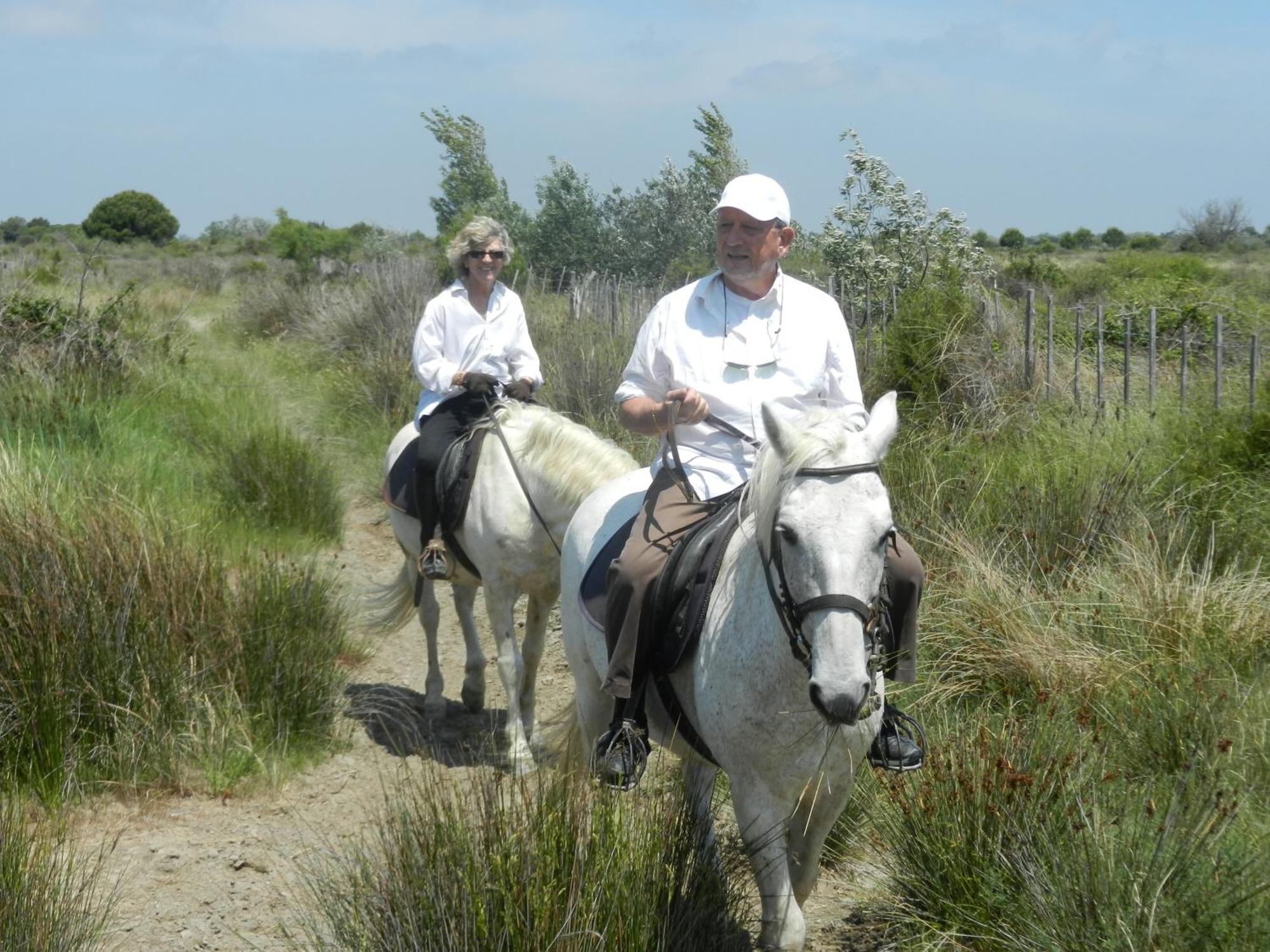 Mas De La Grenouillere Hotel Et Centre Equestre En Pleine Nature Saintes-Maries-de-la-Mer Exteriér fotografie